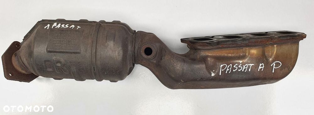 KATALIZATOR KOLEKTOR WYDECHOWY PRAWY VW PASSAT B5 W8 3B7131701M - 1