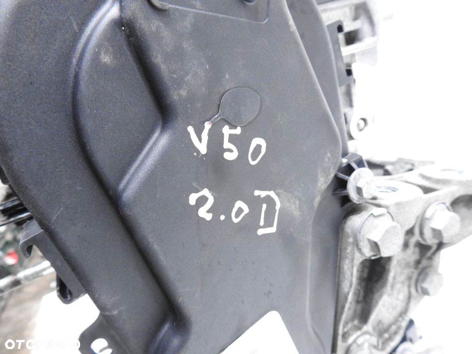 SILNIK VOLVO V50 S60 II 2.0D D4204T - 4
