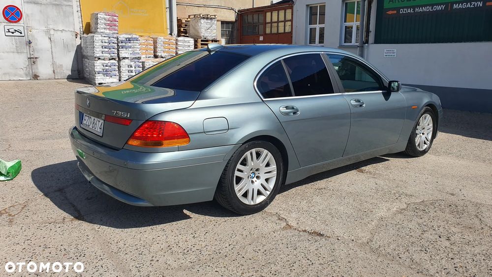 BMW Seria 7 735i - 3