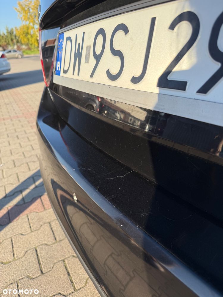 Skoda RAPID 1.6 TDI DPF Elegance - 16