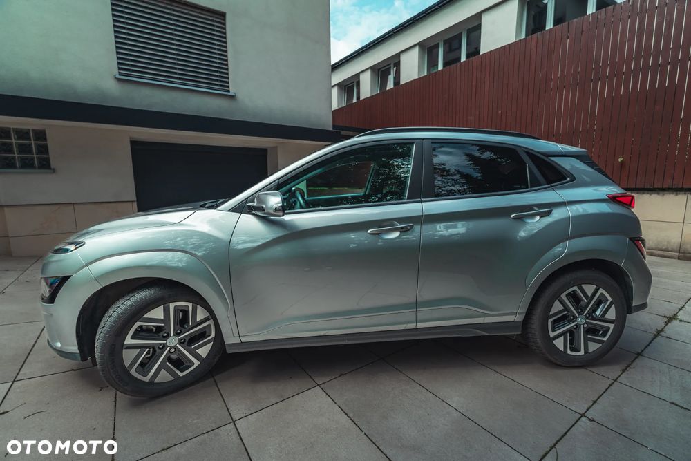 Hyundai Kona - 10