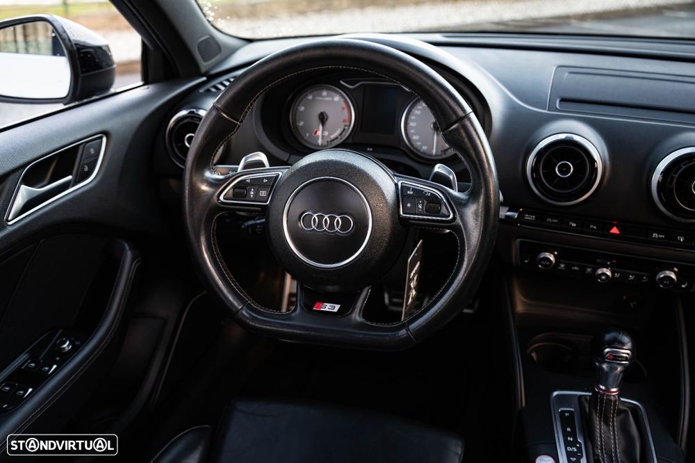 Audi S3 Sportback 2.0 TFSi quattro S tronic - 47