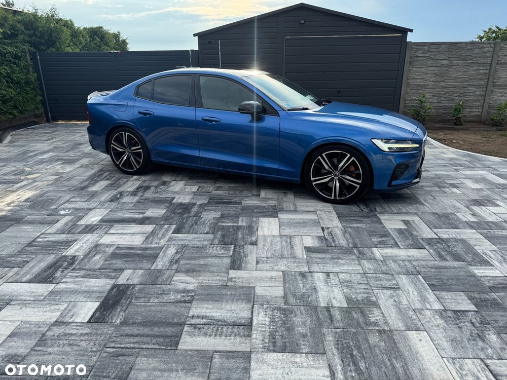 Volvo S60 T5 AWD R-Design - 3