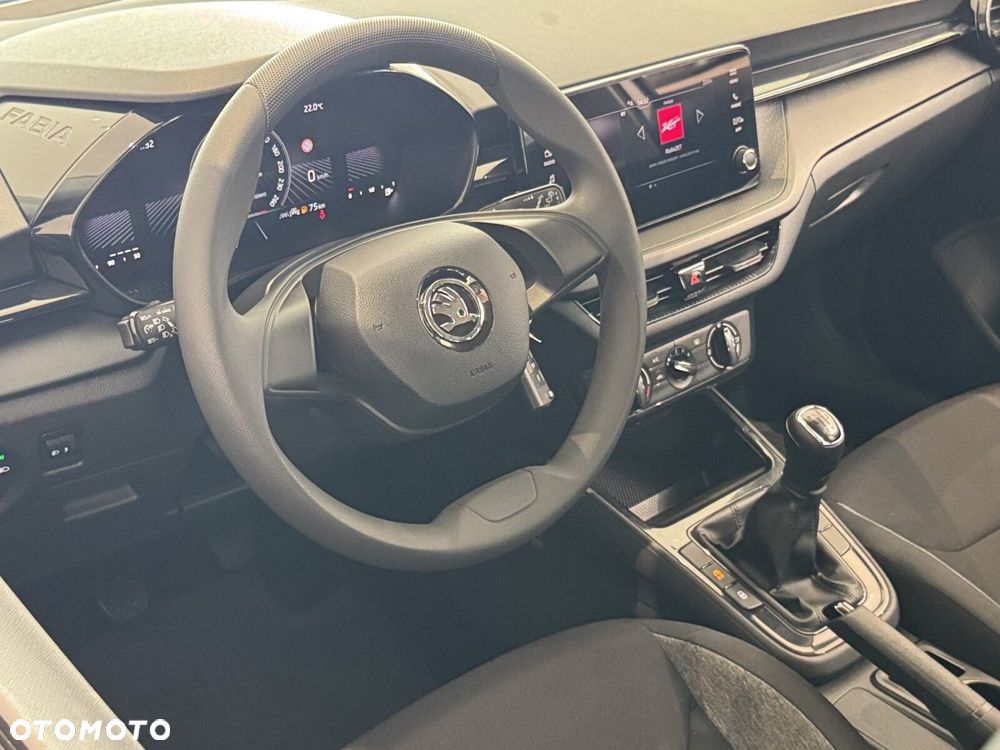 Skoda Fabia 1.0 Essence - 20