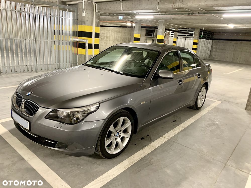 BMW Seria 5 530d xDrive - 2
