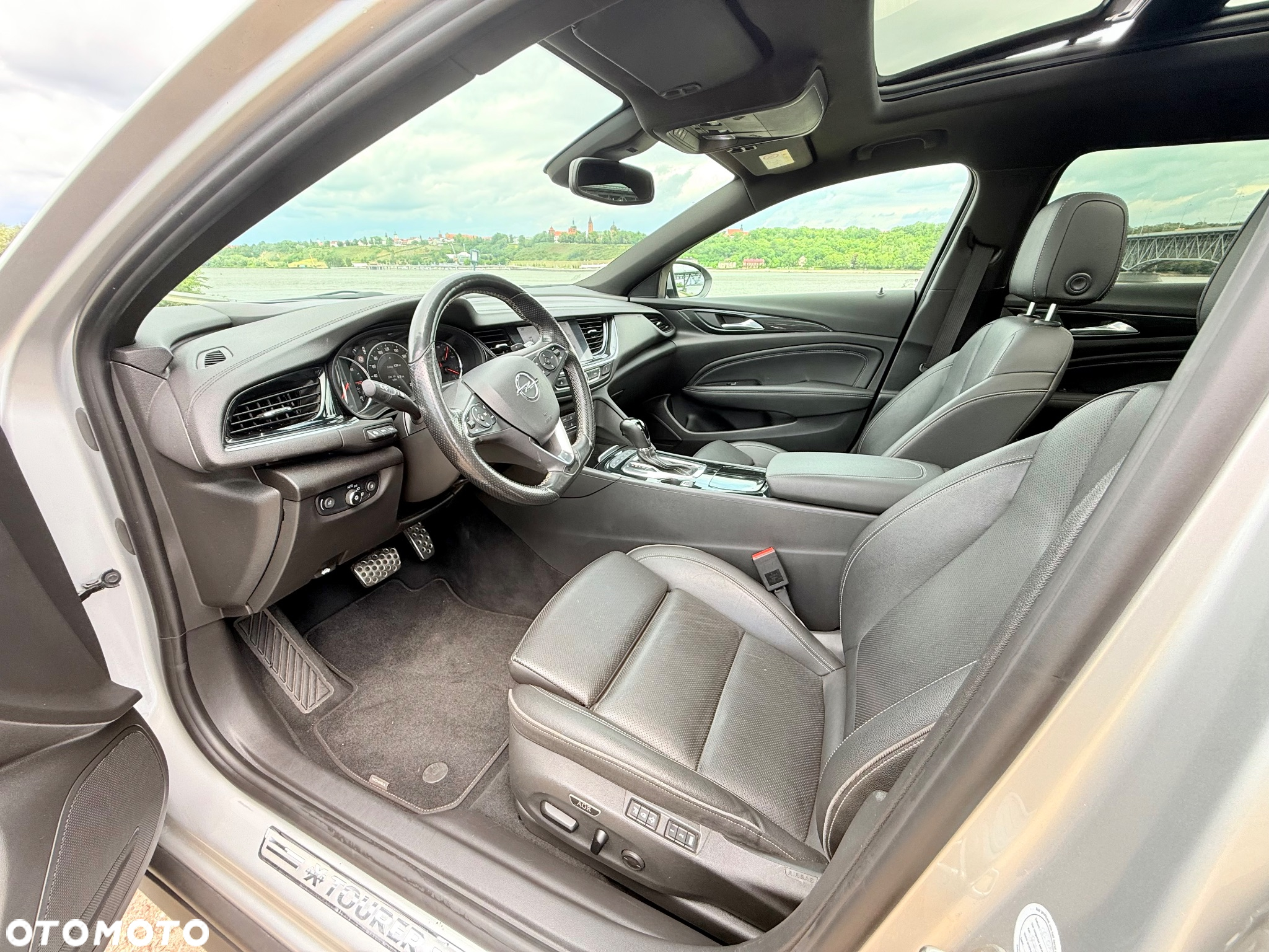 Opel Insignia Country Tourer 2.0 BiTrb D 4x4 Automatik Exclusive - 12