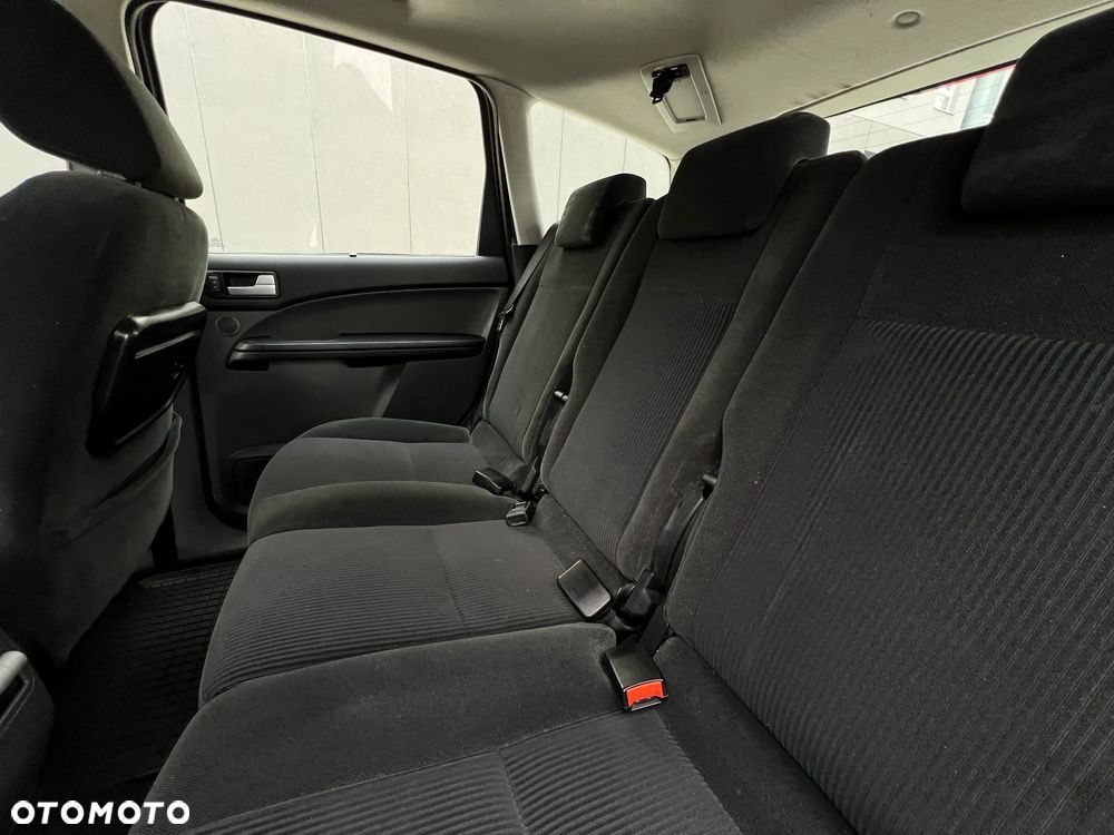 Ford C-MAX - 17
