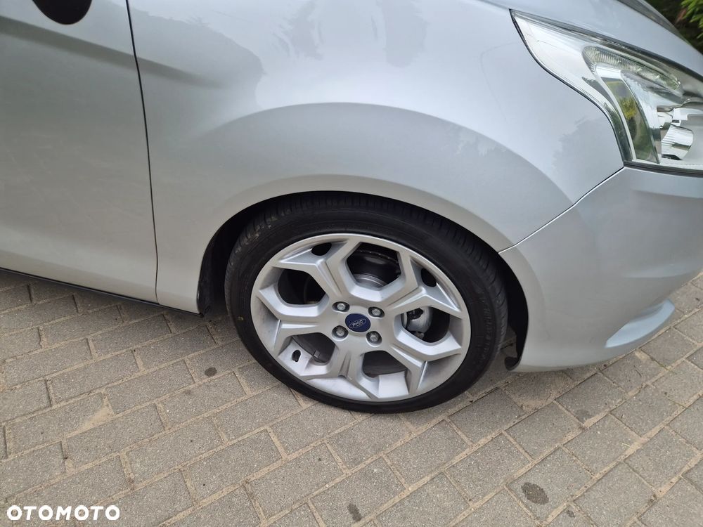 Ford B-MAX 1.6 TDCi Individual - 13