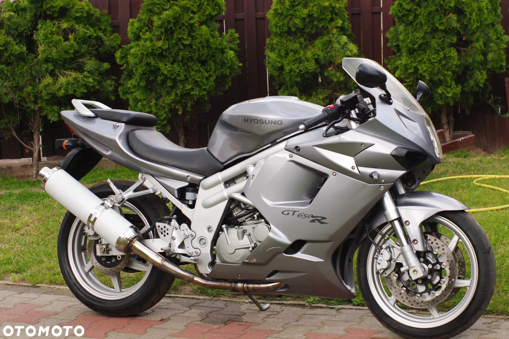 Hyosung GT - 2