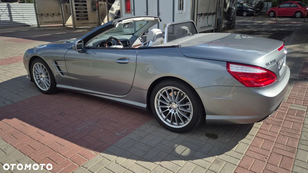 Mercedes-Benz SL 500 - 24