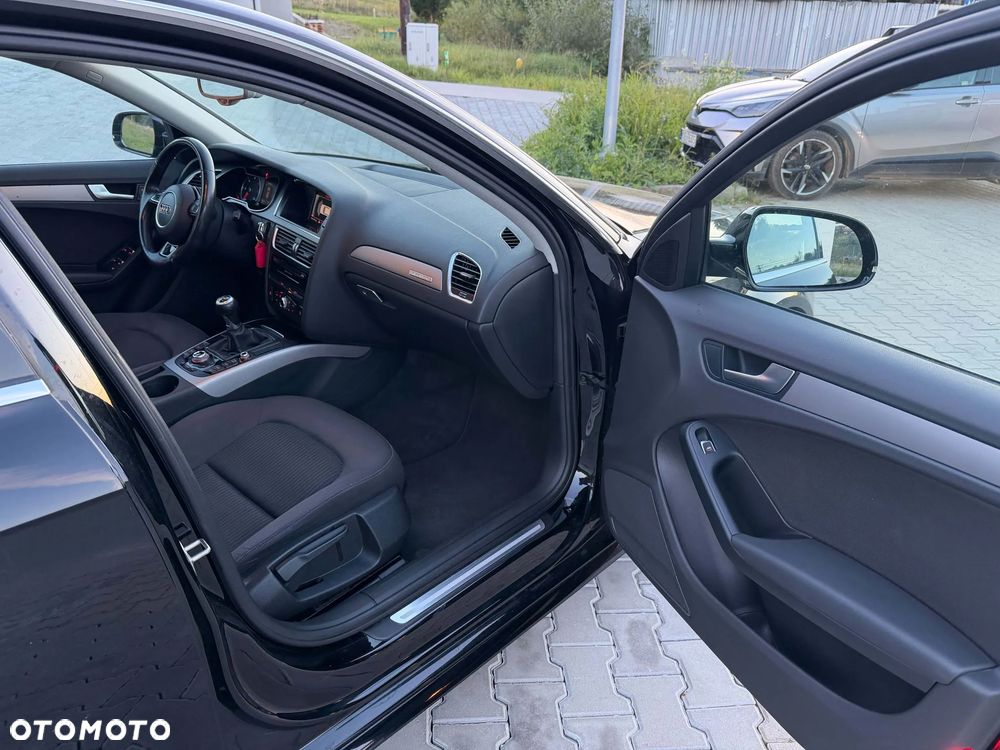 Audi A4 Avant 2.0 TDI DPF quattro Attraction - 20