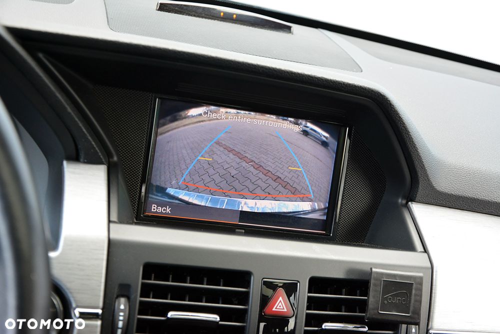 Mercedes-Benz GLK 350 CDI DPF 4Matic 7G-TRONIC SPORT EDITION - 7