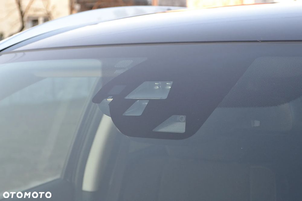 Honda CR-V 2.0i-VTEC 4WD Automatik Lifestyle - 37