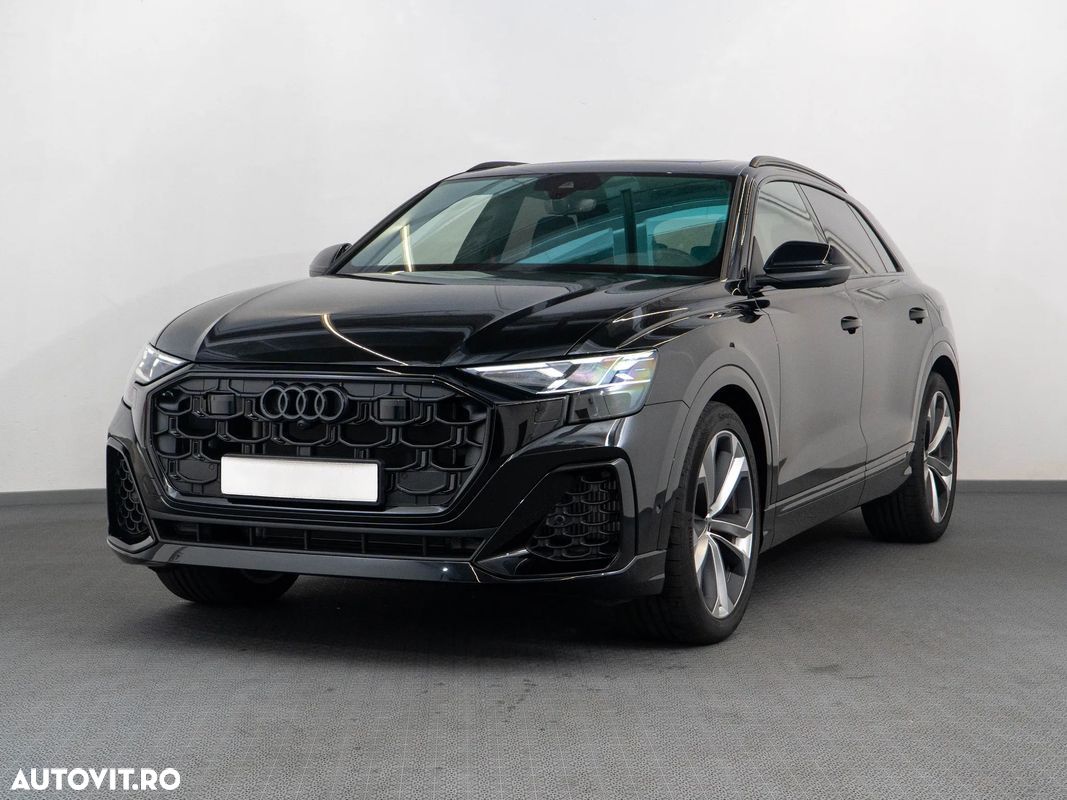 Audi Q8 - 1