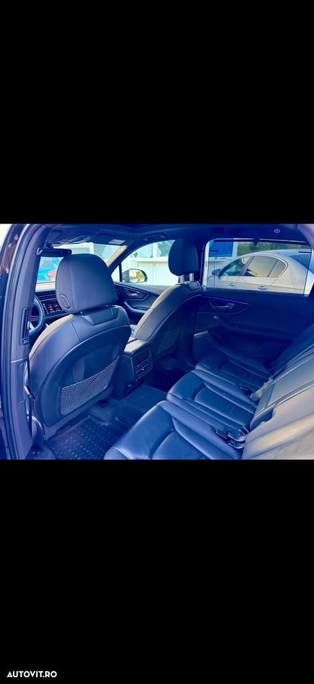 Audi Q7 - 9