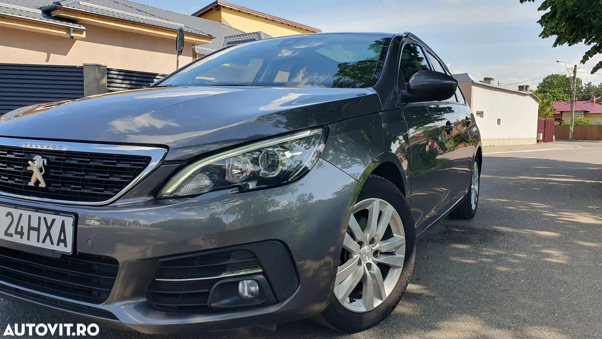 Peugeot 308 SW BlueHDi 130 Allure Pack - 18