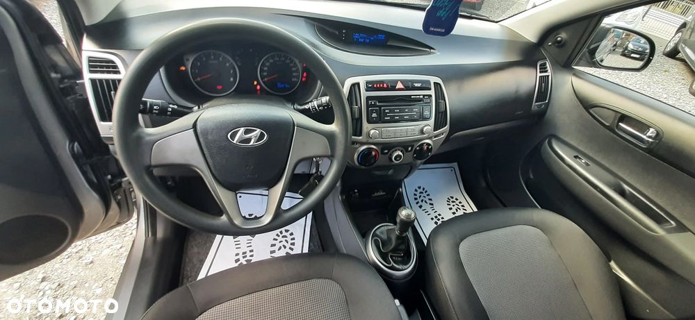 Hyundai i20 - 37