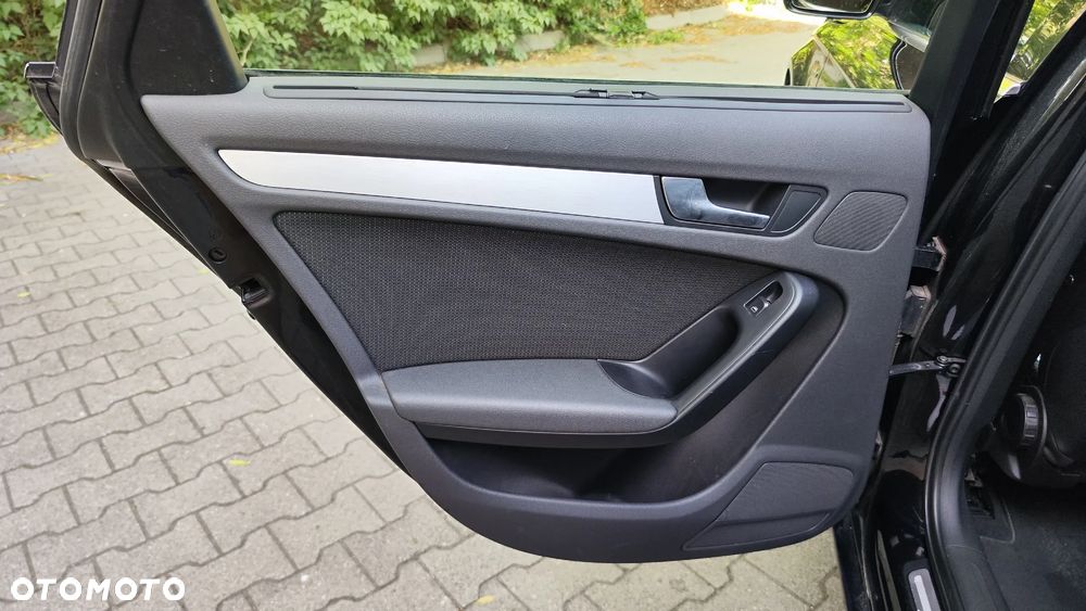 Audi A4 Avant 2.0 TDI DPF S line Sportpaket (plus) - 20