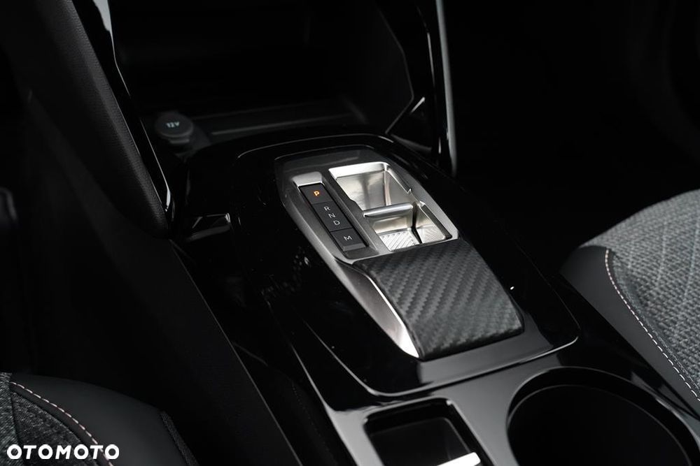 Peugeot 2008 PureTech mHEV Allure e-DCS6 - 21