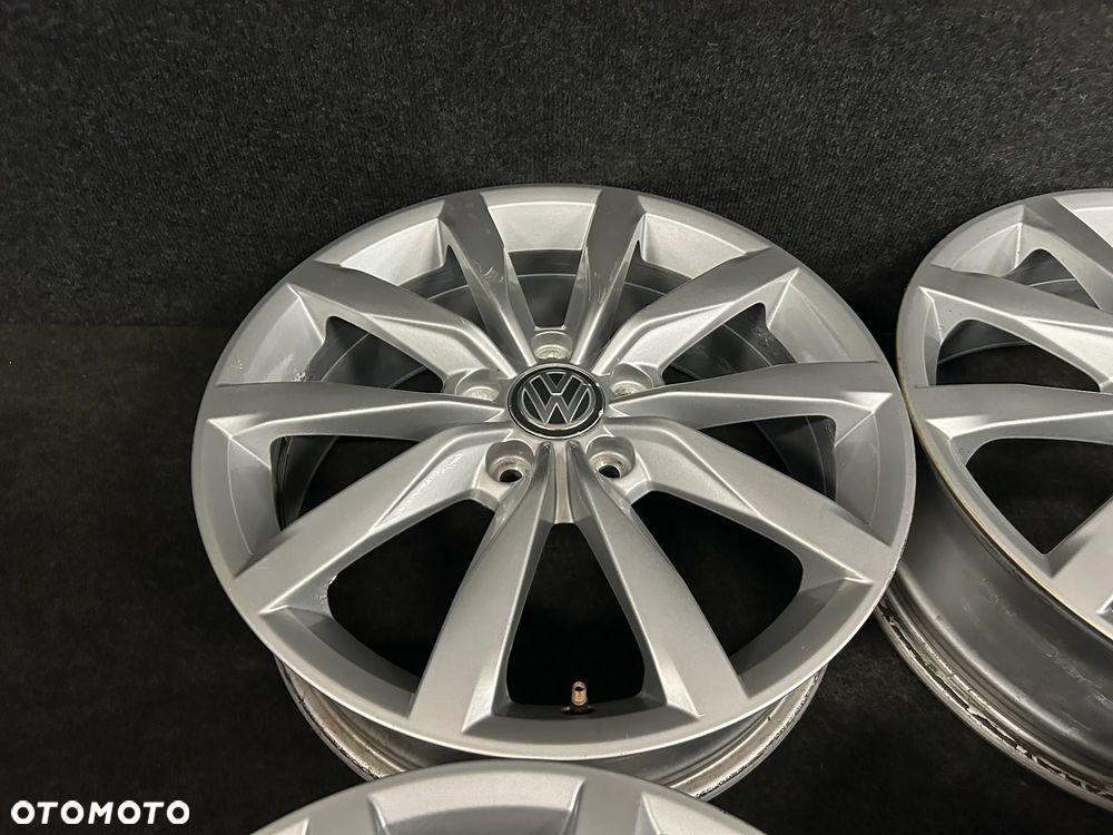 Alufelgi VW Golf 7, 6, 5, Sportsvan, Touran, Caddy 17 cali 5x112 4szt. - 17
