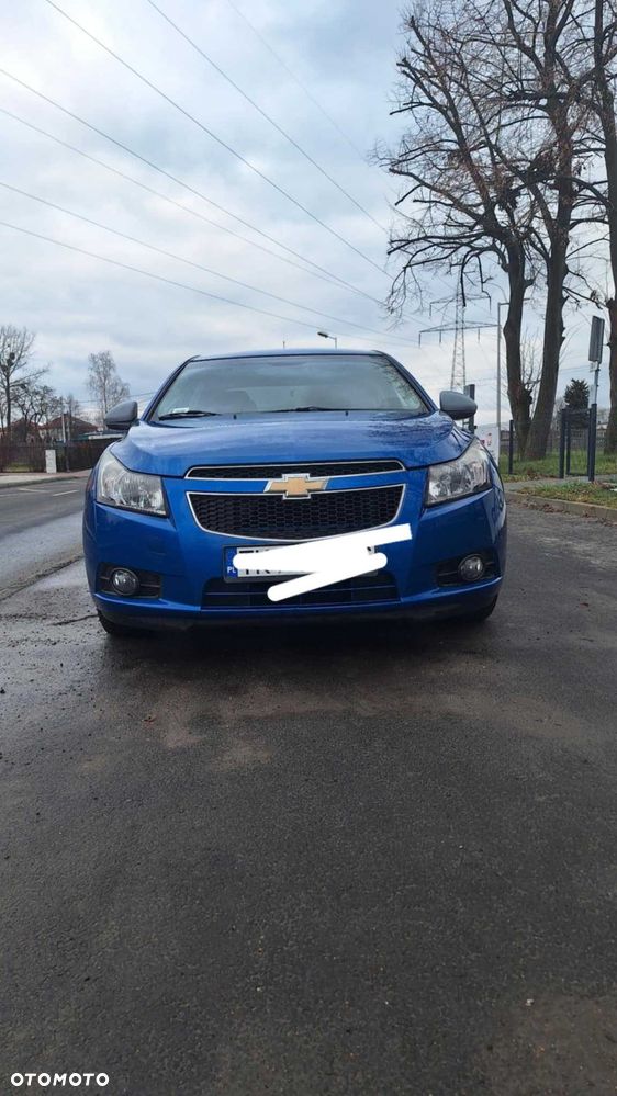 Chevrolet Cruze - 3