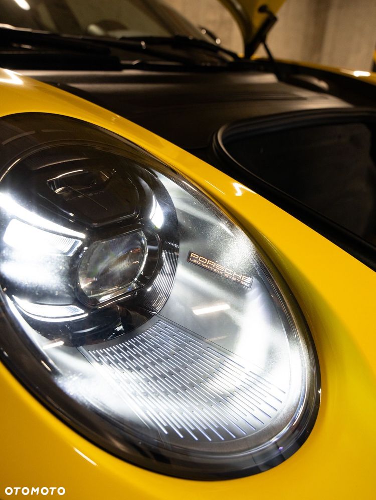 Porsche 911 Carrera GTS PDK - 5