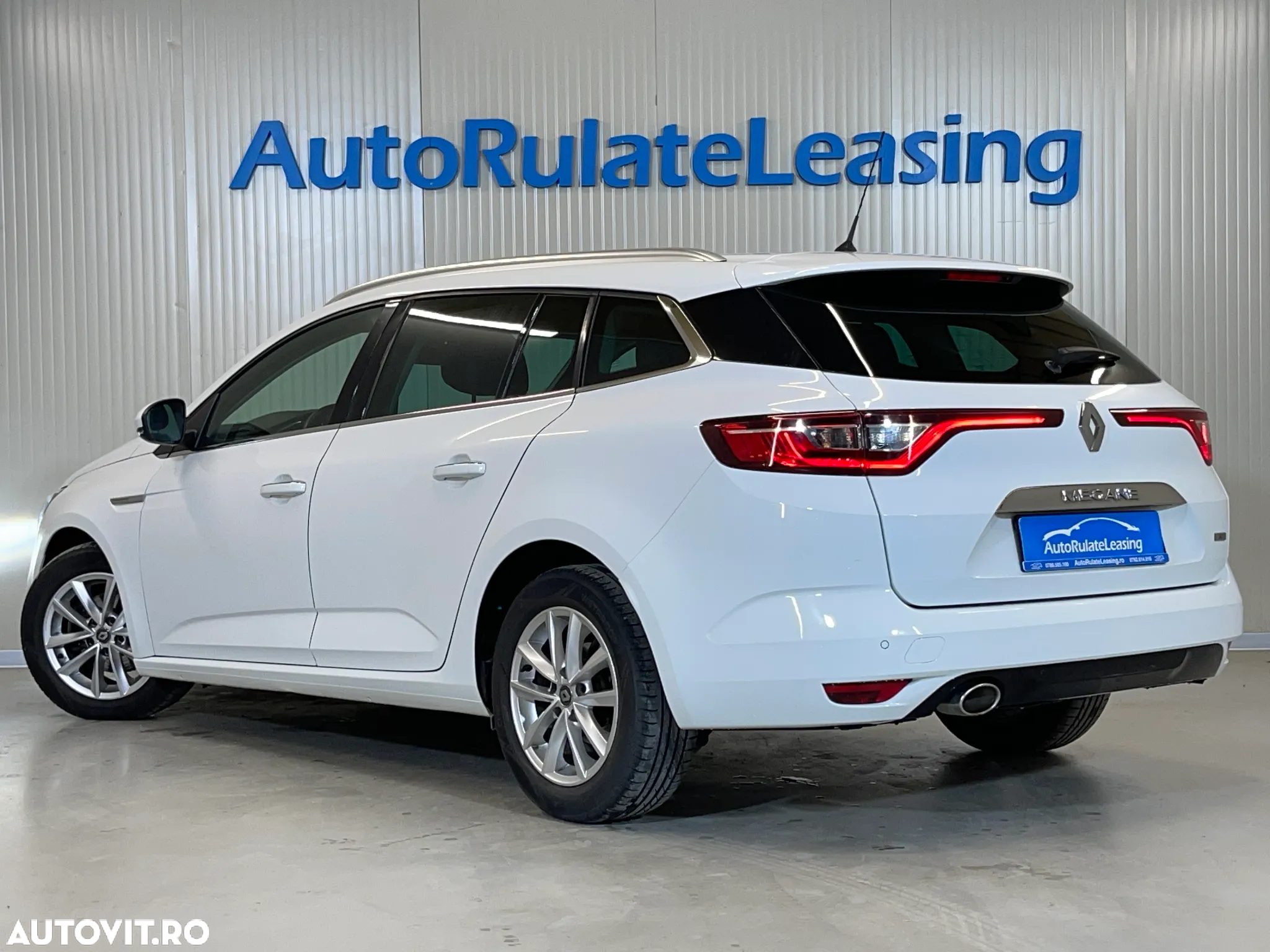 Renault Megane Estate Blue dCI EDC Intens - 4