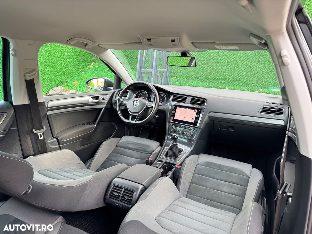 Volkswagen Golf 2.0 BlueTDI Comfortline - 7