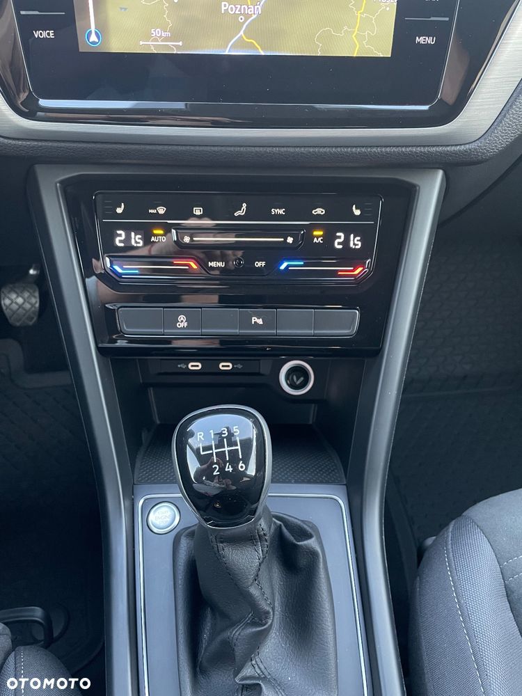Volkswagen Touran 2.0 TDI BMT SCR Comfortline Plus - 27