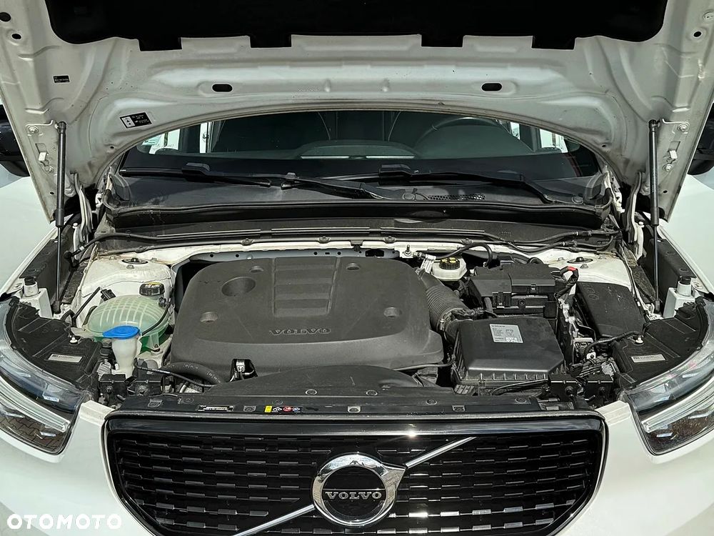 Volvo XC 40 D3 R-Design - 27