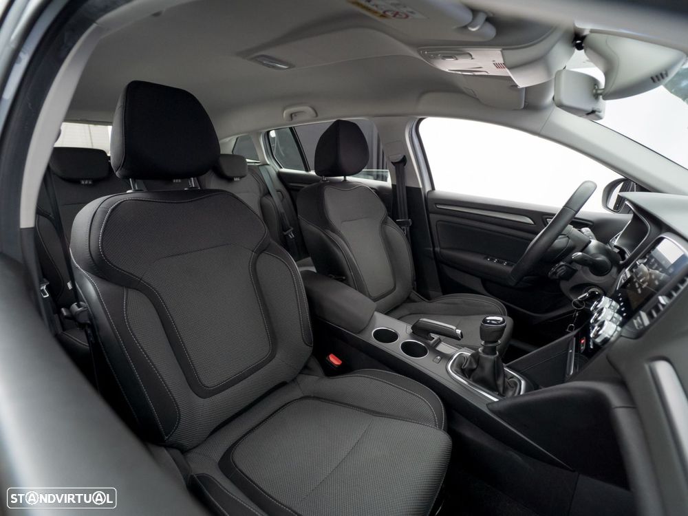 Renault Mégane Sport Tourer 1.5 Blue dCi Equilibre - 37