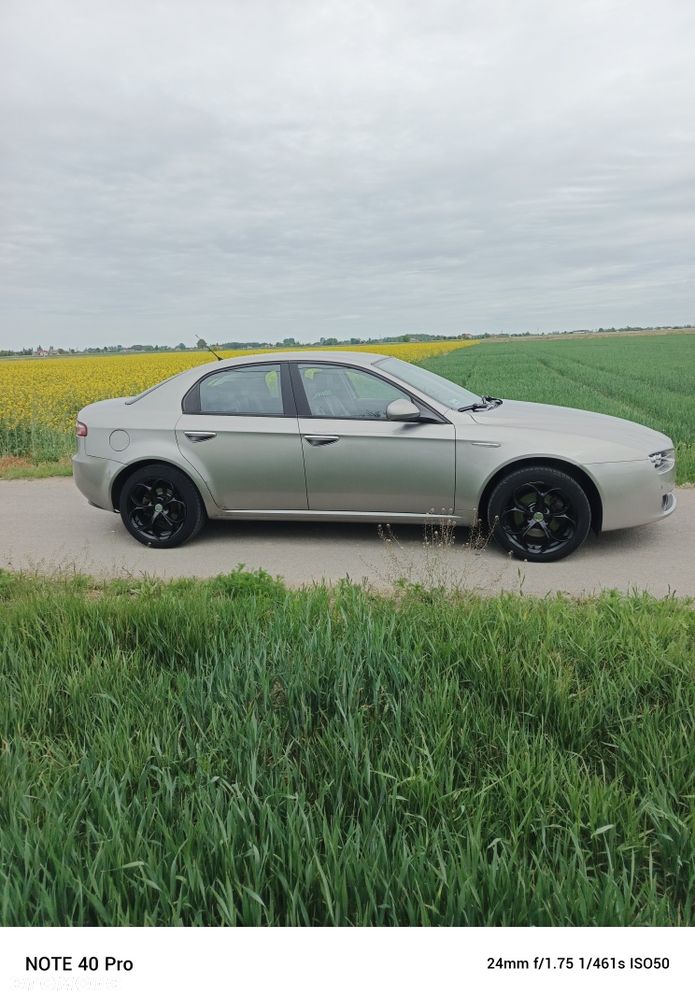 Alfa Romeo 159 - 2