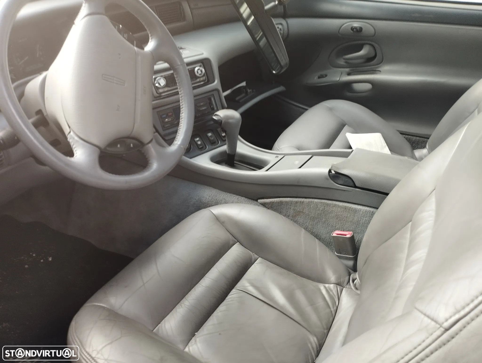 Ford V8 Berline - 14