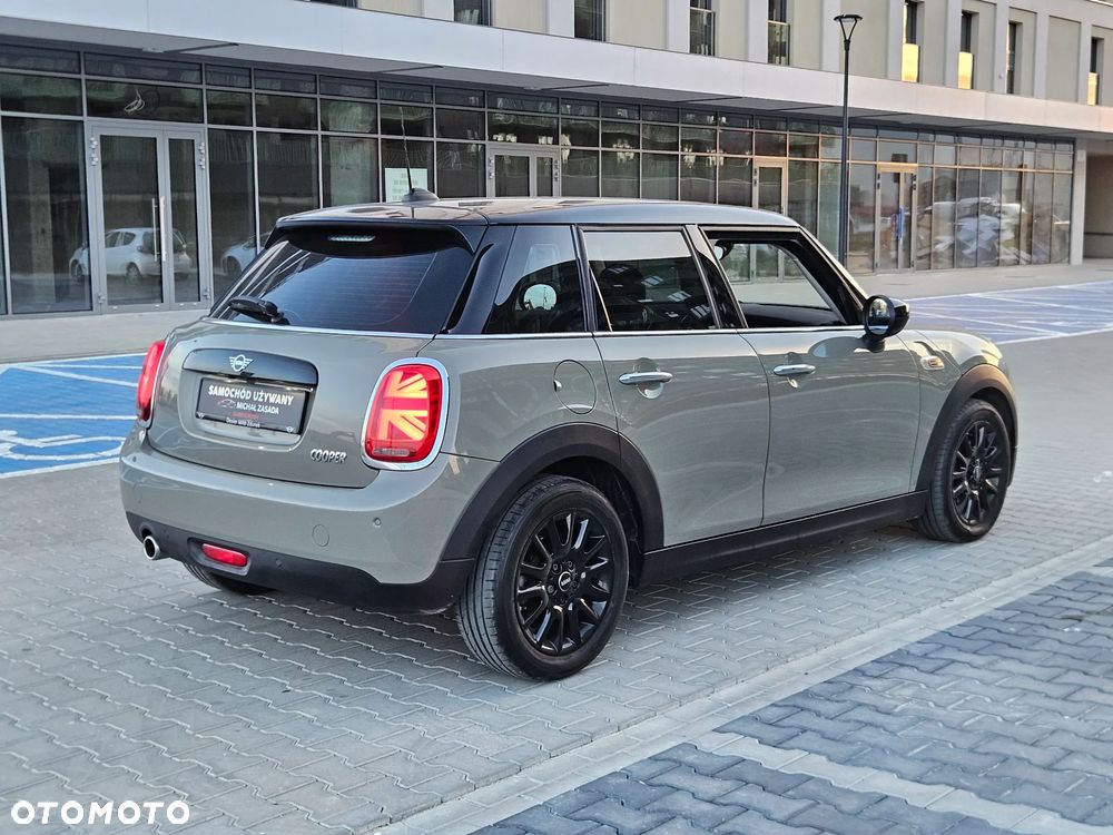MINI Cooper Standard - 31