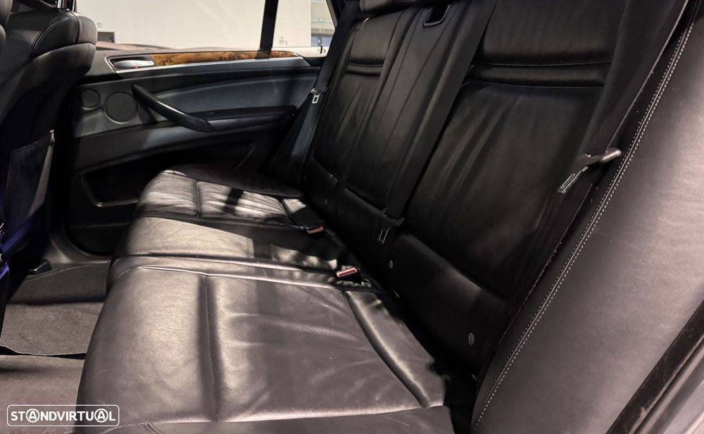 BMW X5 xDrive35d - 29