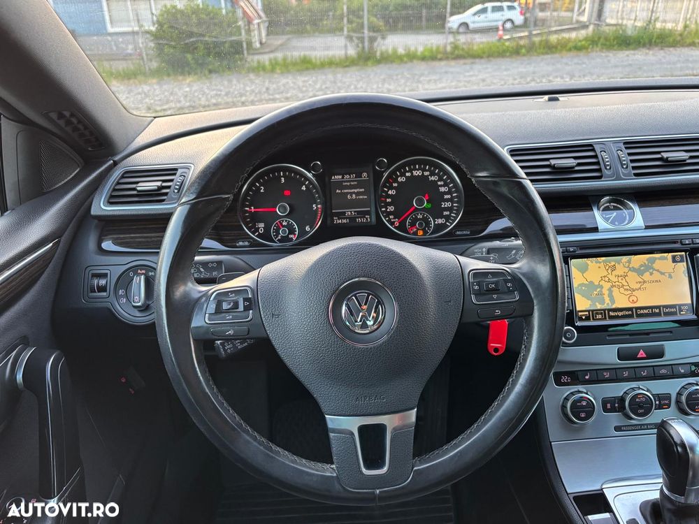 Volkswagen Passat CC - 19