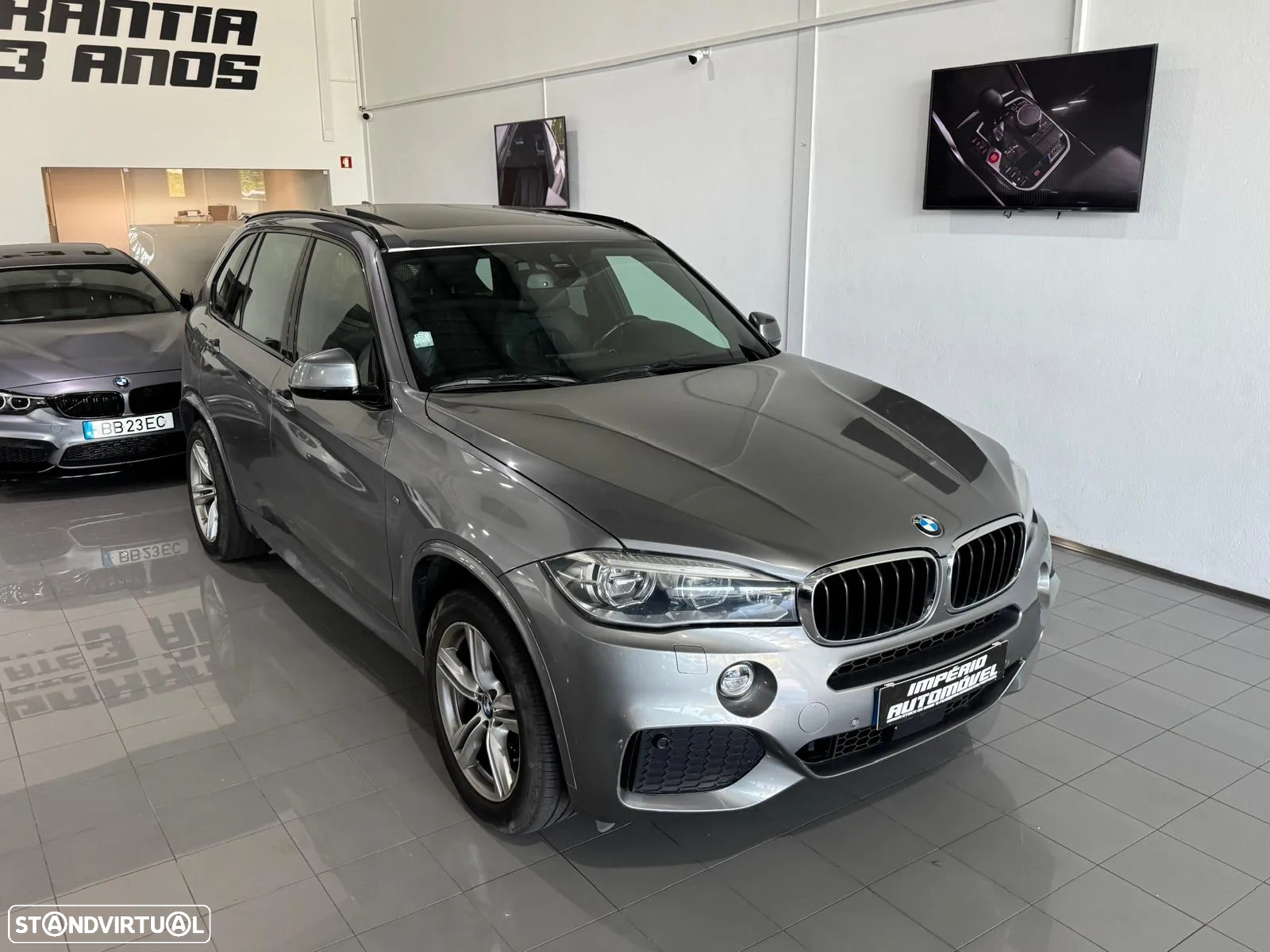 BMW X5 25 d sDrive Comfort 7L - 3