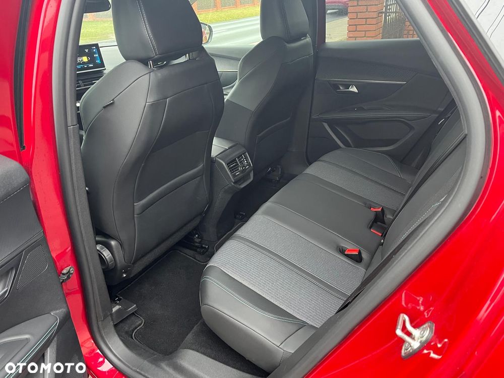 Peugeot 3008 BlueHDi 130 Stop & Start EAT8 Allure - 9