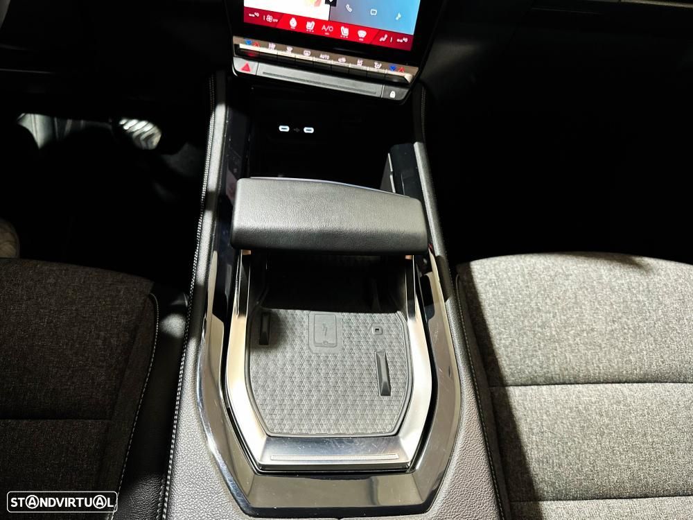 Renault Rafale 1.2 Full Hybrid E-Tech Techno - 47