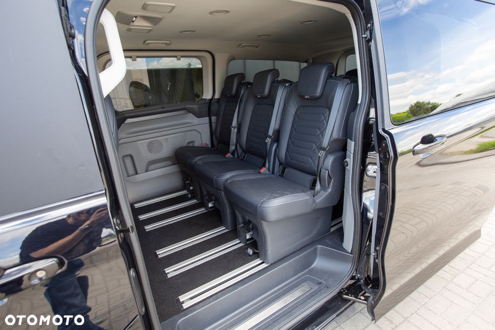 Ford Tourneo Custom - 7