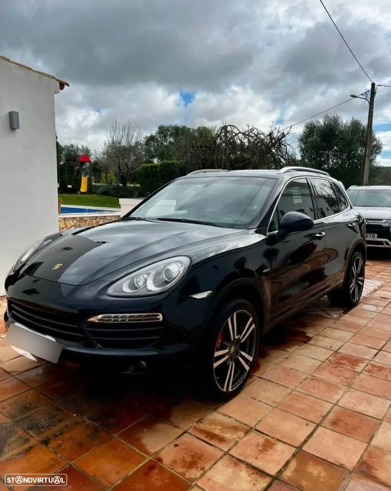 Porsche Cayenne Platinum Edition - 2