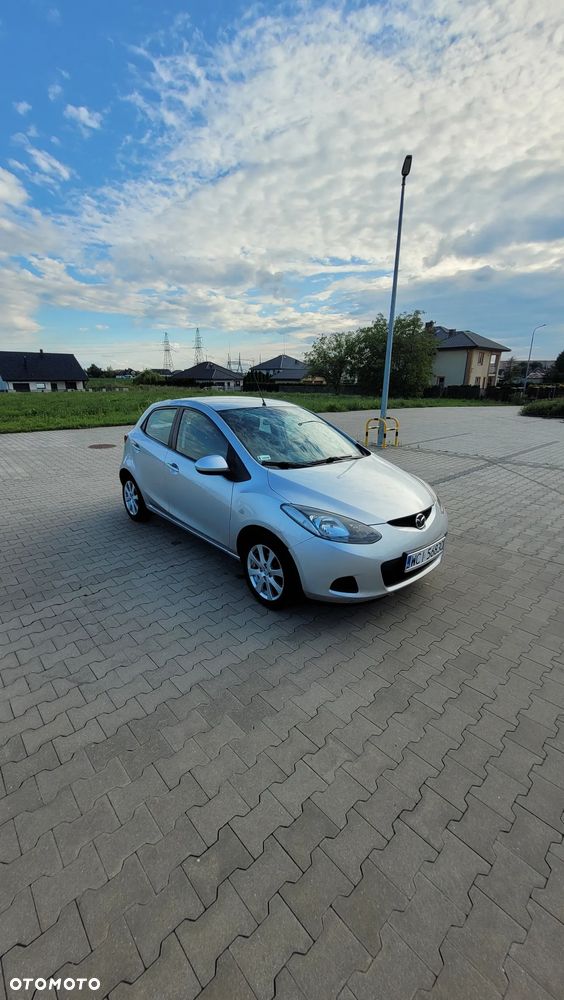Mazda 2 1.3 Exclusive - 8