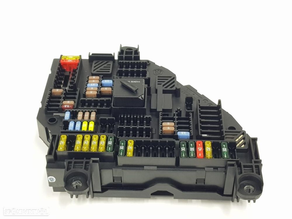CAIXA DE RELES FUSÍVEIS BMW SERIE X3 F25 - 1