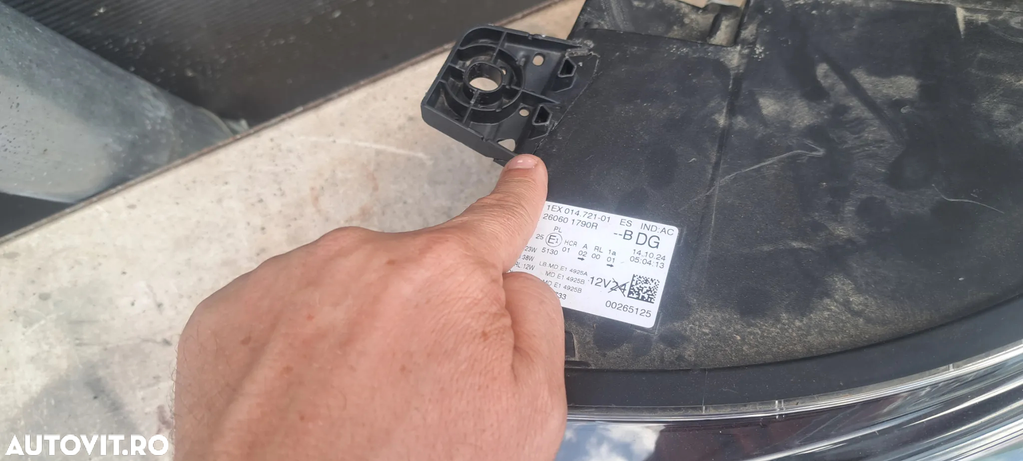 Far full led Renault Trafic 4 cu defect - 3
