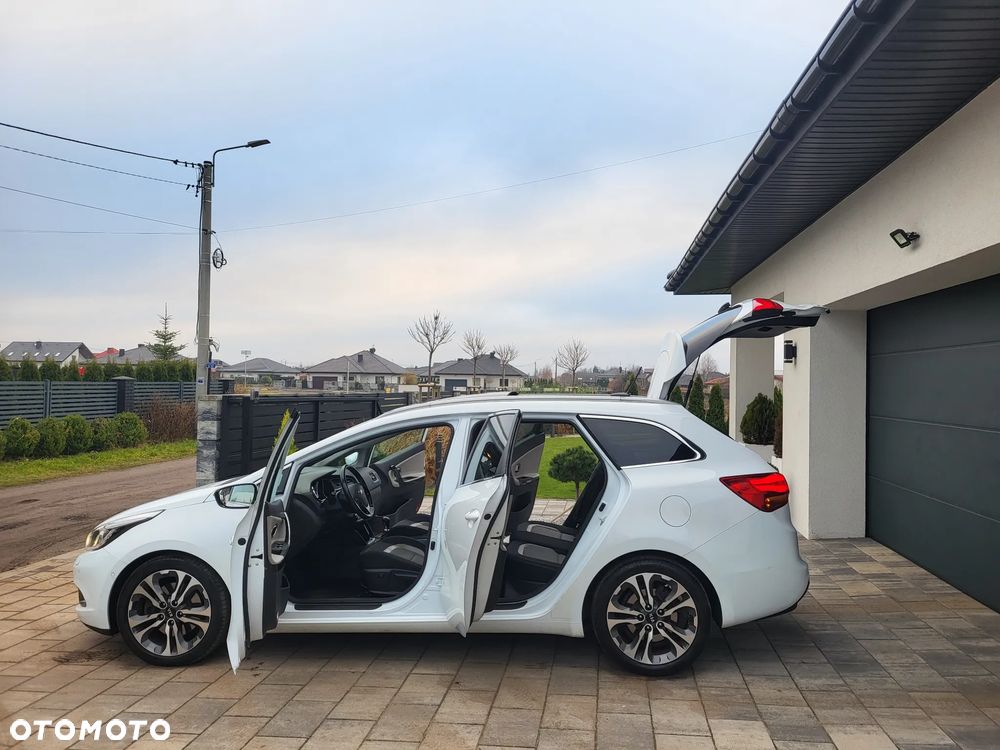 Kia Ceed 1.6 CRDi 128 Platinum Edition - 12