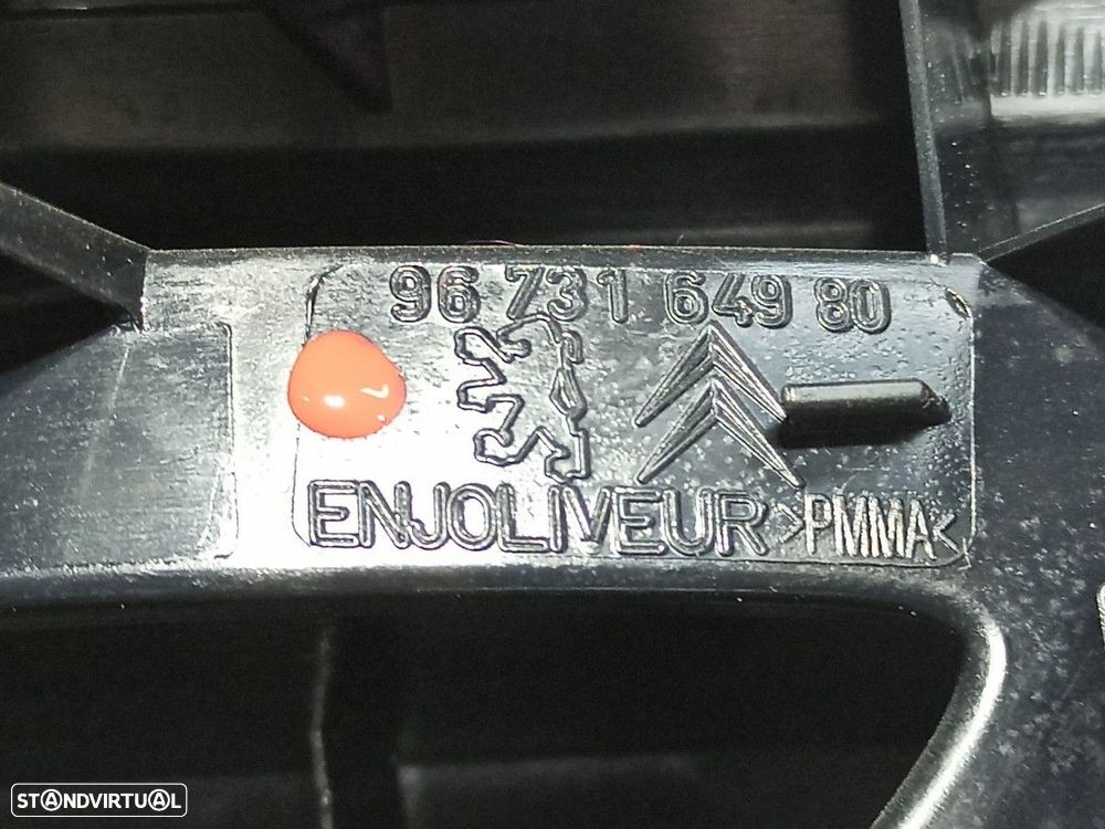 FAROLIM TRASEIRO DIREITO CITROEN C4 PICASSO MILLENIUM - 5