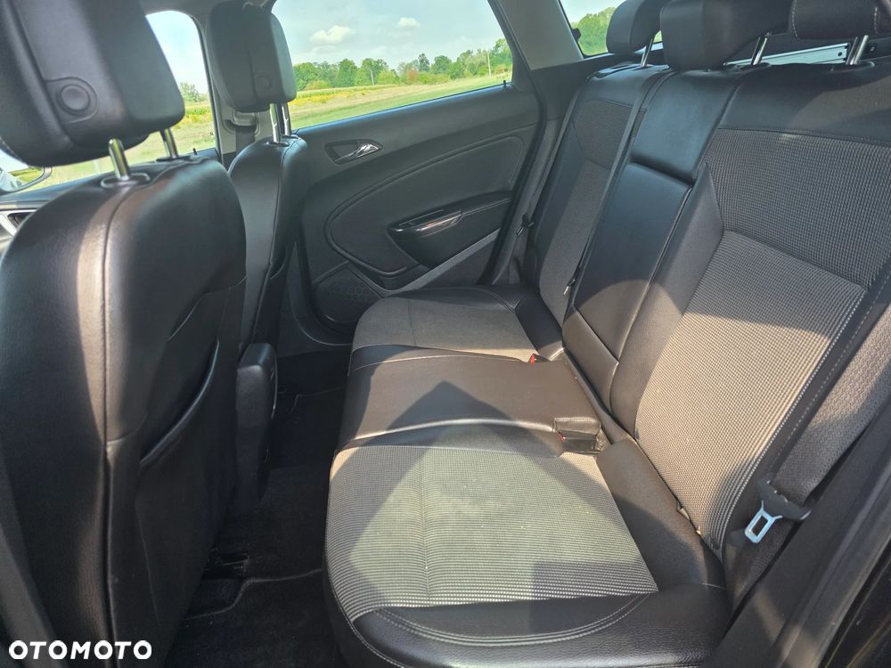 Opel Astra 1.4 Turbo Sport - 18