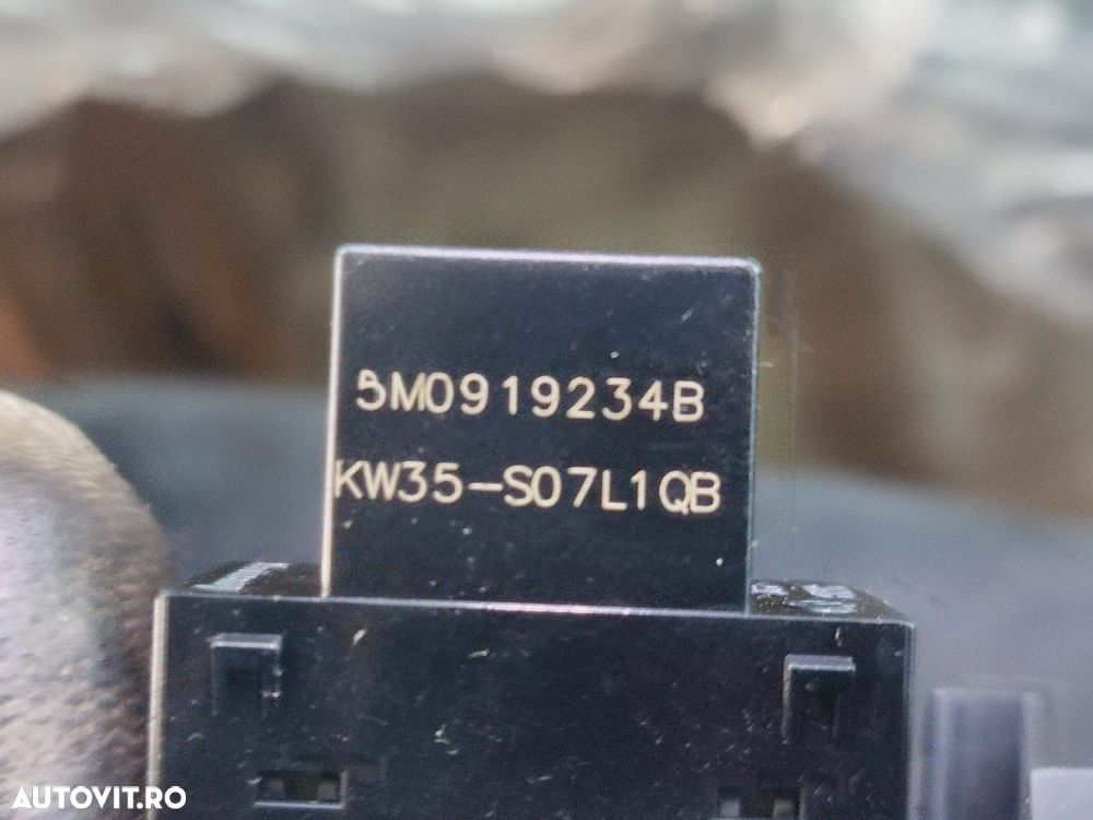 Martor dezactivare airbag 5M0919234B Volkswagen VW Tiguan 1 5N [2007 - 2