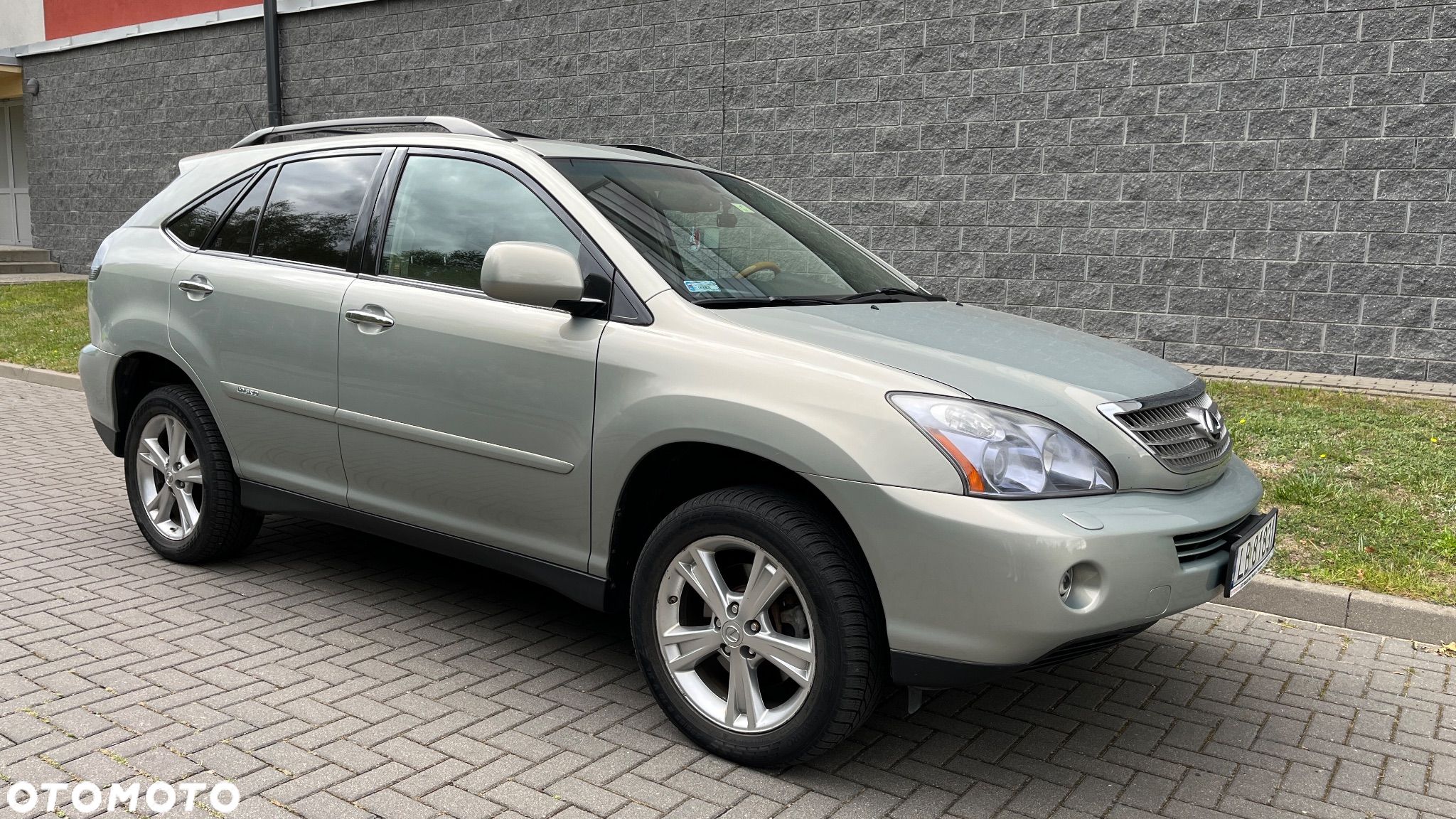 Lexus RX - 1