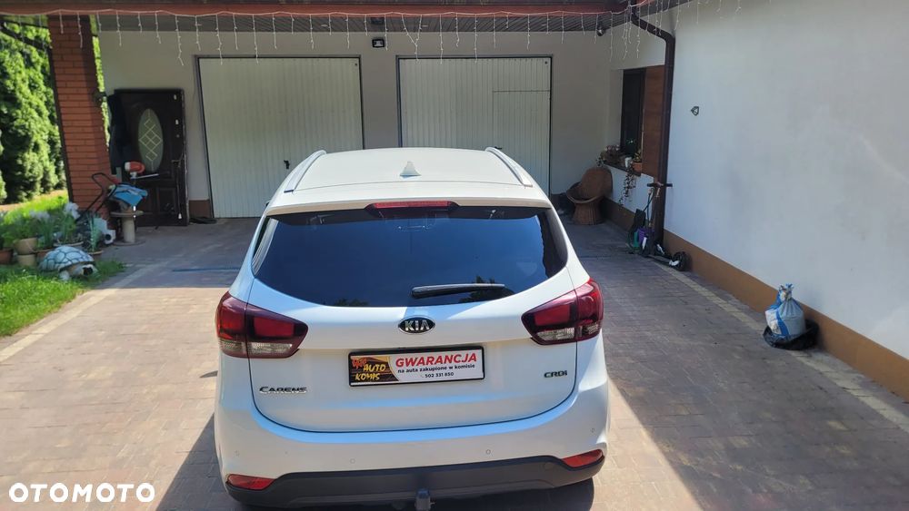 Kia Carens 1.7 CRDi 141 Dream Team Edition - 39
